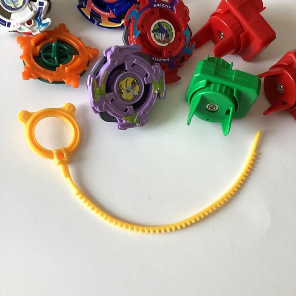 Lot Bundle of Beyblades Spinners Toys Collectable - Picture 5 of 5